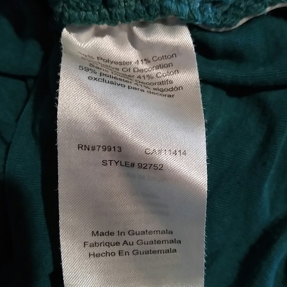 Baby it’s Cold Outside maternity long sleeve tee M - Picture 4 of 4